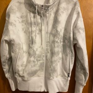 Zip up hoodie and joggers size large old navy sweatsuit